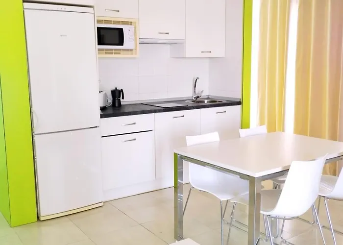 Кемпинг El Burgo Орельяна-ла-Вьеха